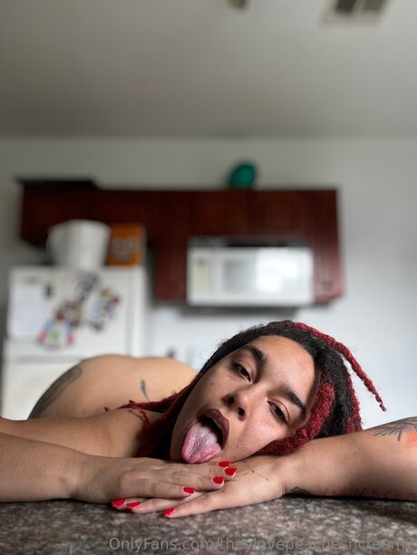 Freepeachesncream 写真集