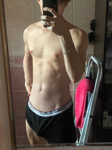 アラブのゲイオンリーファンズ ホットヌード 画像