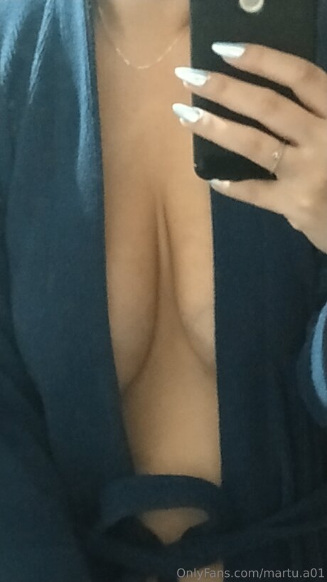 Martu A01 アートモデル ギャラリー