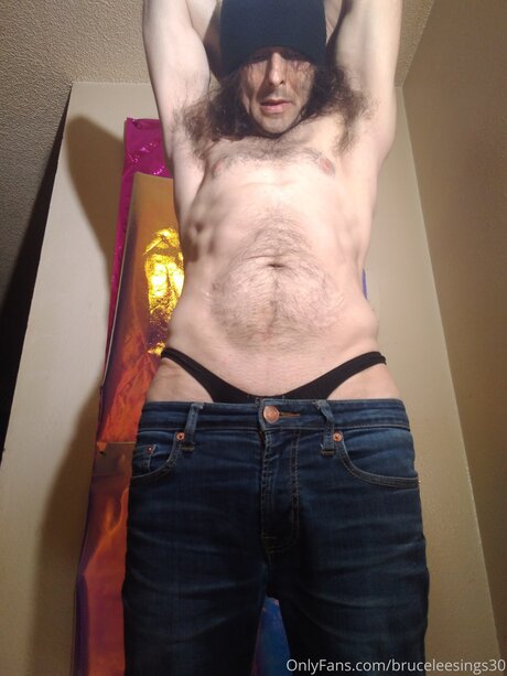 Bruceleesings30 エロティック女優 写真