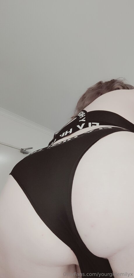 Yourgirlemilyx プロフィール写真