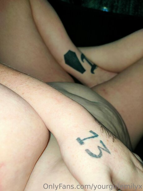 角質の女の子オンリーファンズ ホットポルノ ギャラリー