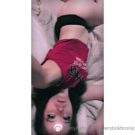 Kyerstinkhronic 限定モデル 写真