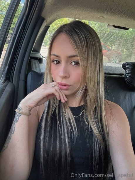 Selinapetal スター ヌード 写真