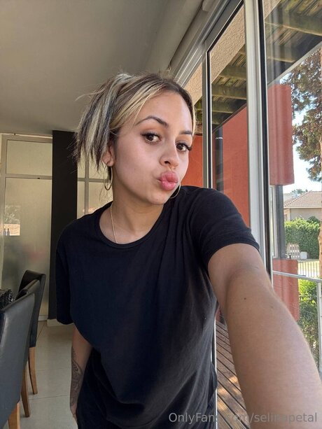 Selinapetal 無料モデル 画像