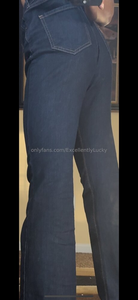 Excellentlylucky ポルノスター 可愛い 写真