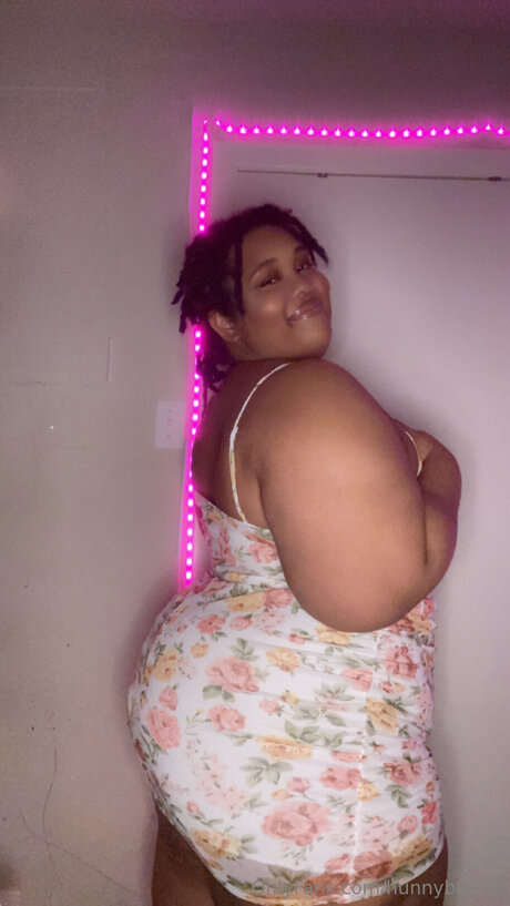 Hunnybee72 独占モデル 写真