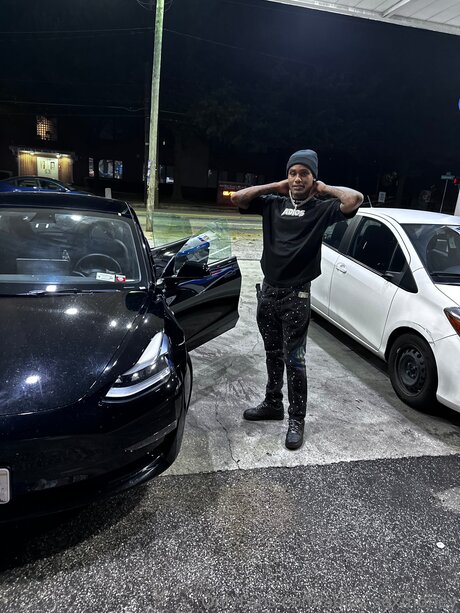 スリムな熟女オンリーファンズ 無料ポルノ 写真