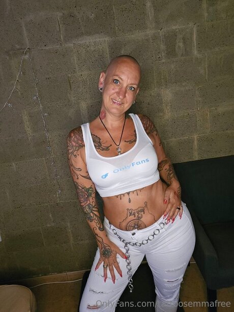 LGBTオンリーファン ホット 写真