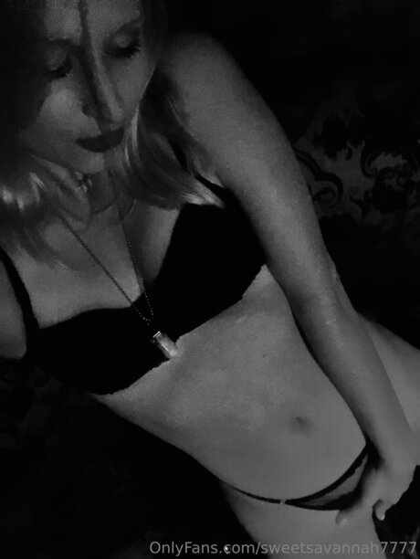 Rubyxoxo444 ポルノスター 裸 ギャラリー