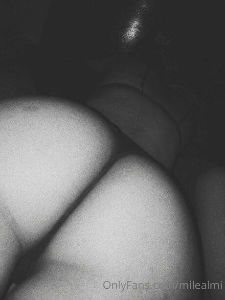 Milealmi トップモデル ギャラリー