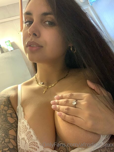 Sashaseren ヌードモデル 写真