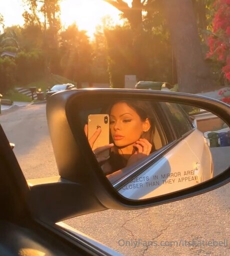 Itskatiebell 高品質スター 写真