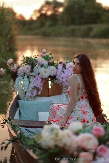 Arishka Boo ヌードスター 画像