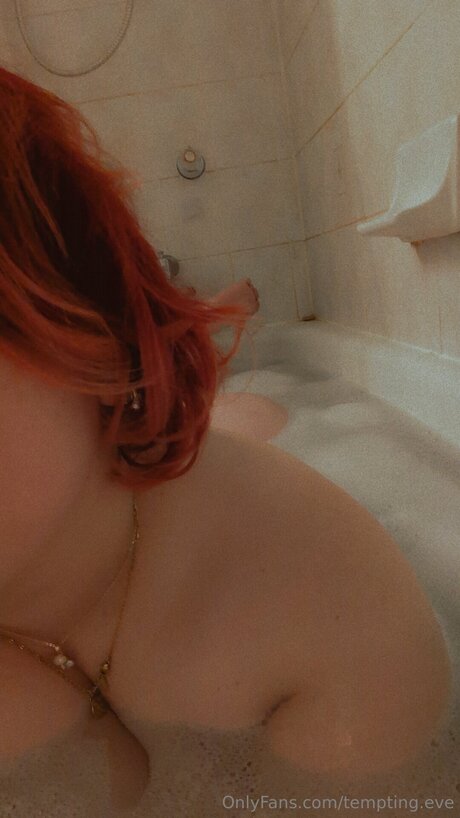 Tempting Eve かわいいスター 写真