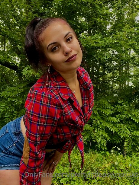 Prettylittlepsychoxoxo ホット女優 ギャラリー