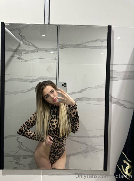 アニメガールズオンリーファン 無料セクシー 写真