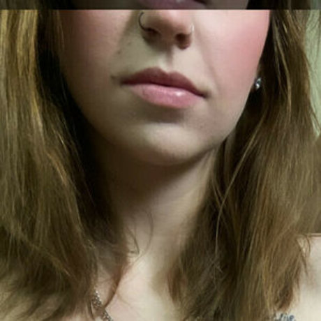 Not your average sisters セクシーなスター ギャラリー