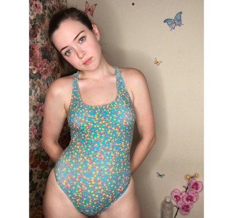 Tori Eaglestone 高品質のポルノスター 写真