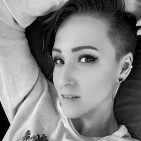 Accalia Alpha プロフィール写真