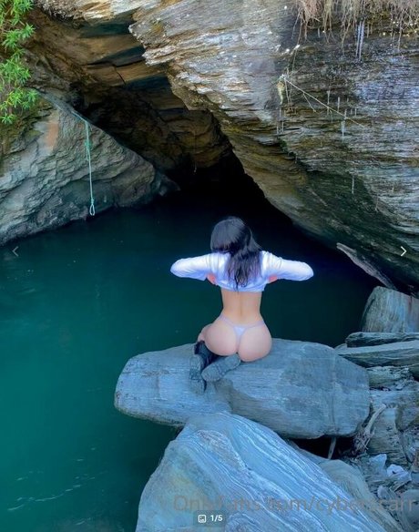 パパ ゲイ オンリーファンズ ホットヌード 写真