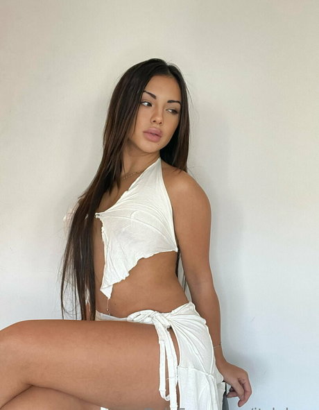 itslolaxo ヌード女優 アーカイブ