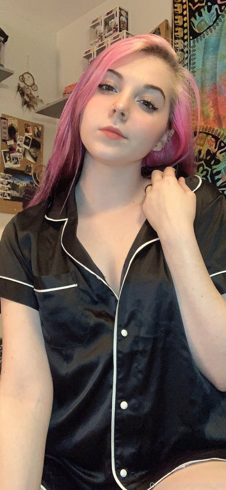 フラットオンリーファン ポルノグラフィック ギャラリー