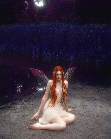 Emily O dette 写真集