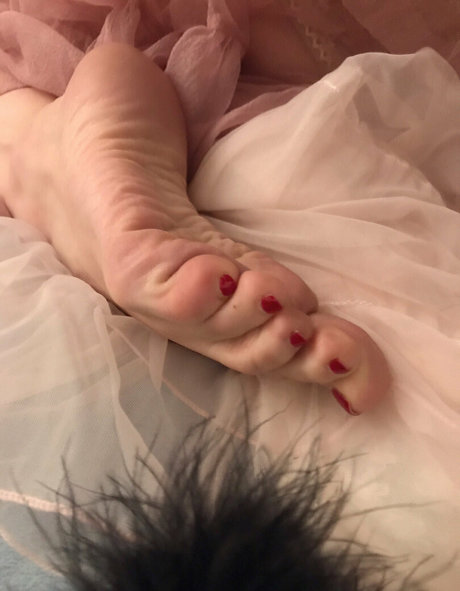 ヌード妻オンリーファンズ 限定 画像