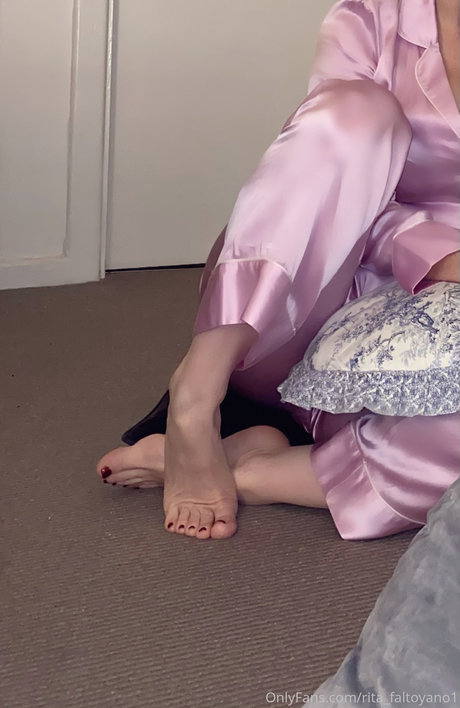 裸ヌードオンリーファンズ アートヌード 写真