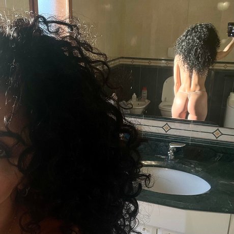 金髪オナニーオンリーファンズ アダルト無料 画像