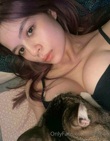 May Bee 独占女優 写真