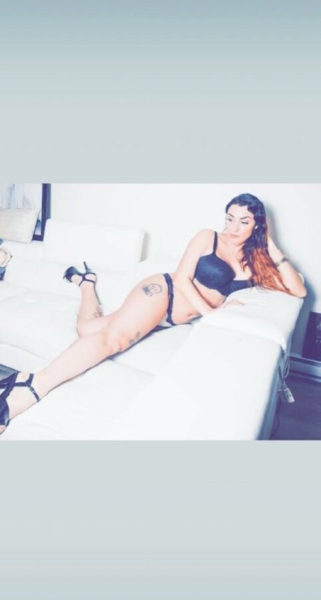 マッサージセラピストオンリーファンズ 無料ヌード 画像