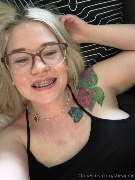 Sheajinx 裸モデル 写真