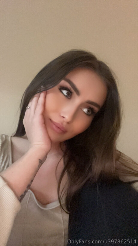 U397862514 ポルノスター トップ 画像