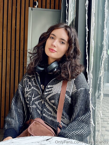 Tsrosiecandy ポルノスター 裸 画像