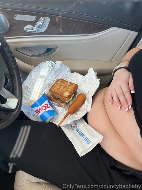 Bouncybaobaby ヌードモデル 写真