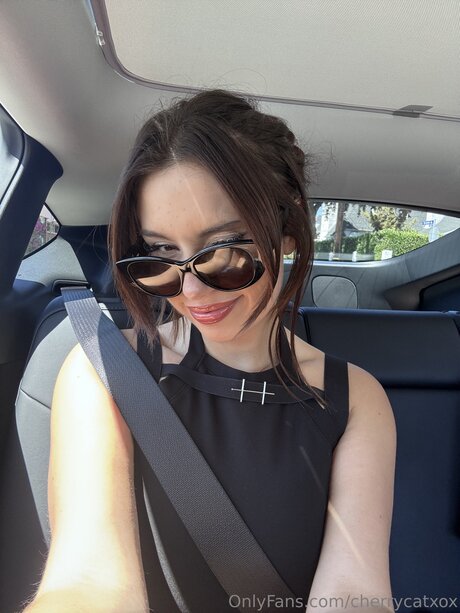 Cherrycatxox ポルノスター セックス 画像