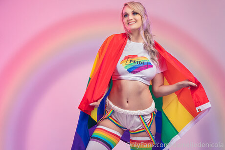 Danielledenicola 素敵なスター 写真