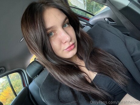 Sarahheizel ポルノスター 写真