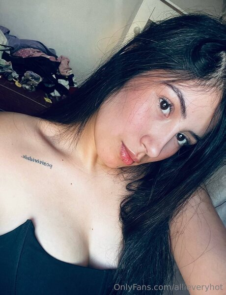 Allieveryhot ポルノスター ベスト 写真