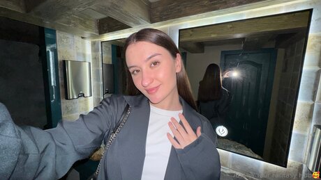 プレイメイトオンリーファンズ 美しいxxx 画像