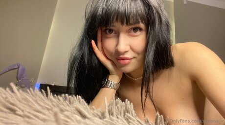 Xxxena X 独占モデル 写真