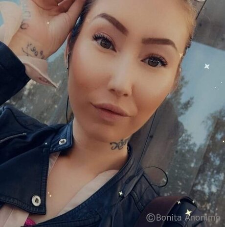 Lolloiita ポルノスター 独占 画像