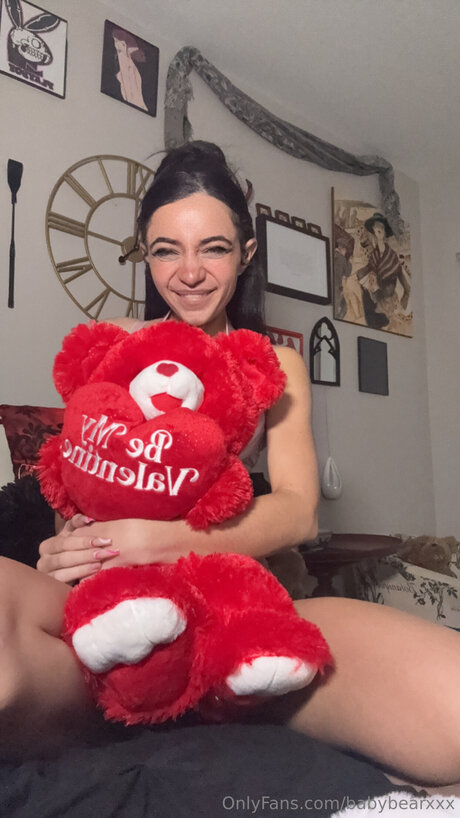 ベビーシッターオンリーファンズ ホットセックス ギャラリー