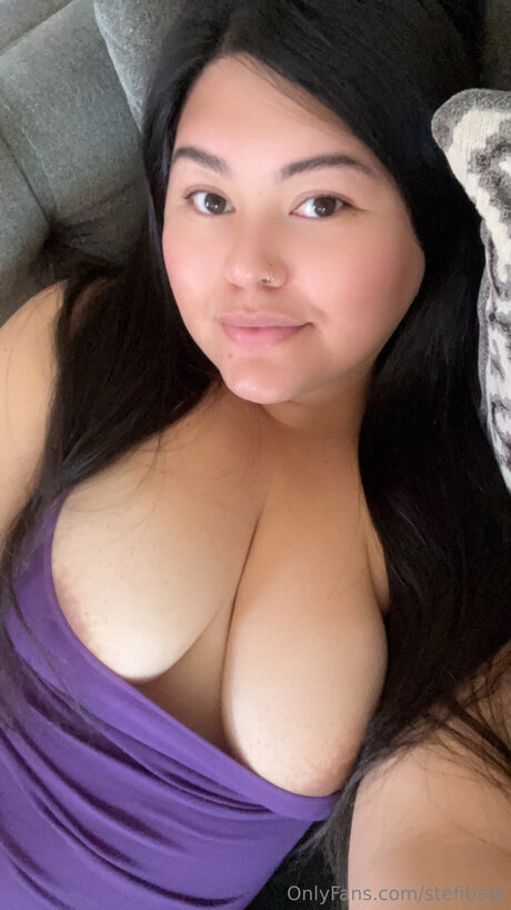 Stefibabi エロティックモデル ギャラリー