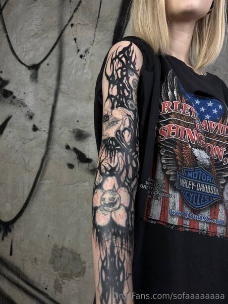 Sofaaaaaaaaaa 無料女優 画像