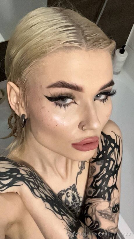 Sofaaaaaaaaaa 完璧なポルノスター 画像