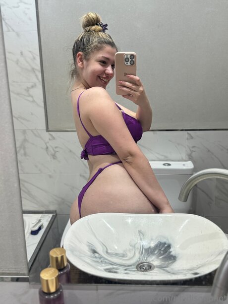 Madisonphot 裸の女優 写真