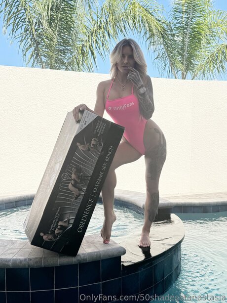 50shadesofanastasia xxx女優 ギャラリー